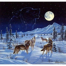 Wolf In The Snow 5D DIY Paint By Diamond Kit