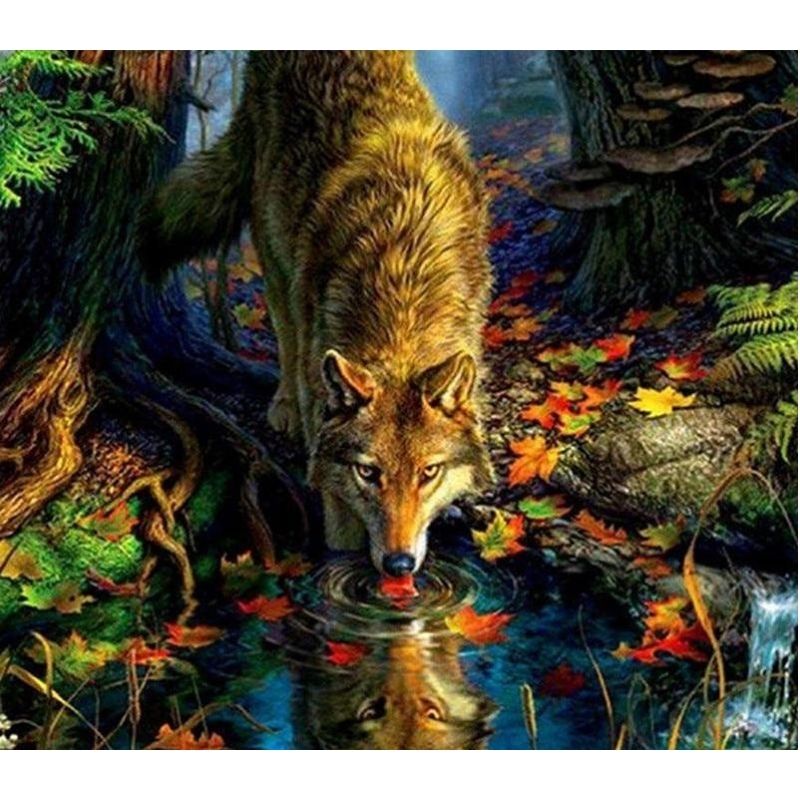 Wolf by the Stream 5D DIY Diamond Painting